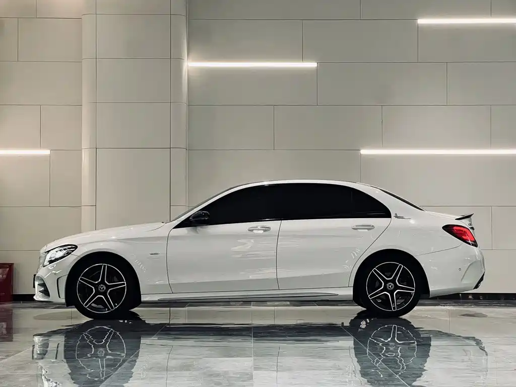 Mercedes-Benz C-Class C 260 L Sport Stellar Premium Collection