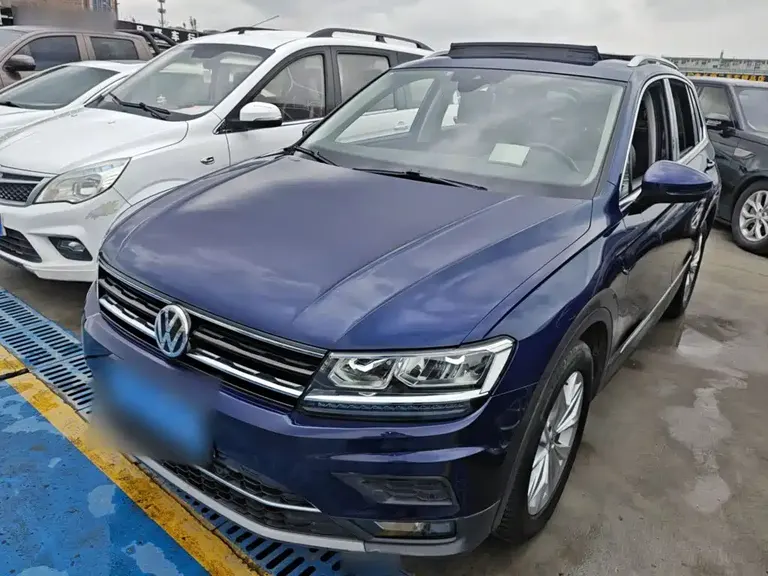 Volkswagen Tiguan 330 TSI 4 WD Creative Wise