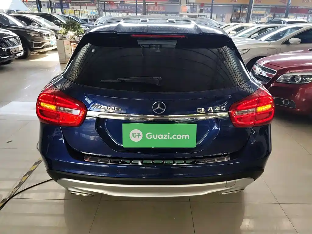 Mercedes-Benz GLA GLA 200