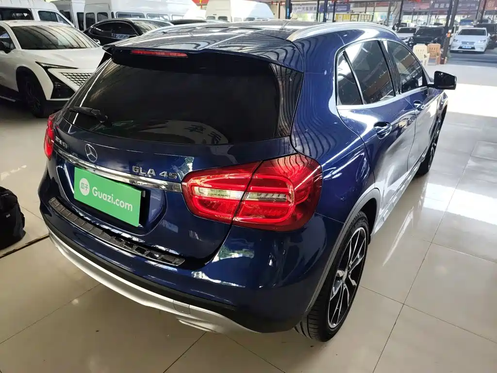 Mercedes-Benz GLA GLA 200