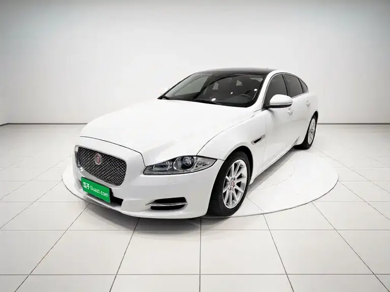Jaguar XJ 捷豹XJ 2015款 XJL 2.0 T 典雅商务80周年典藏版