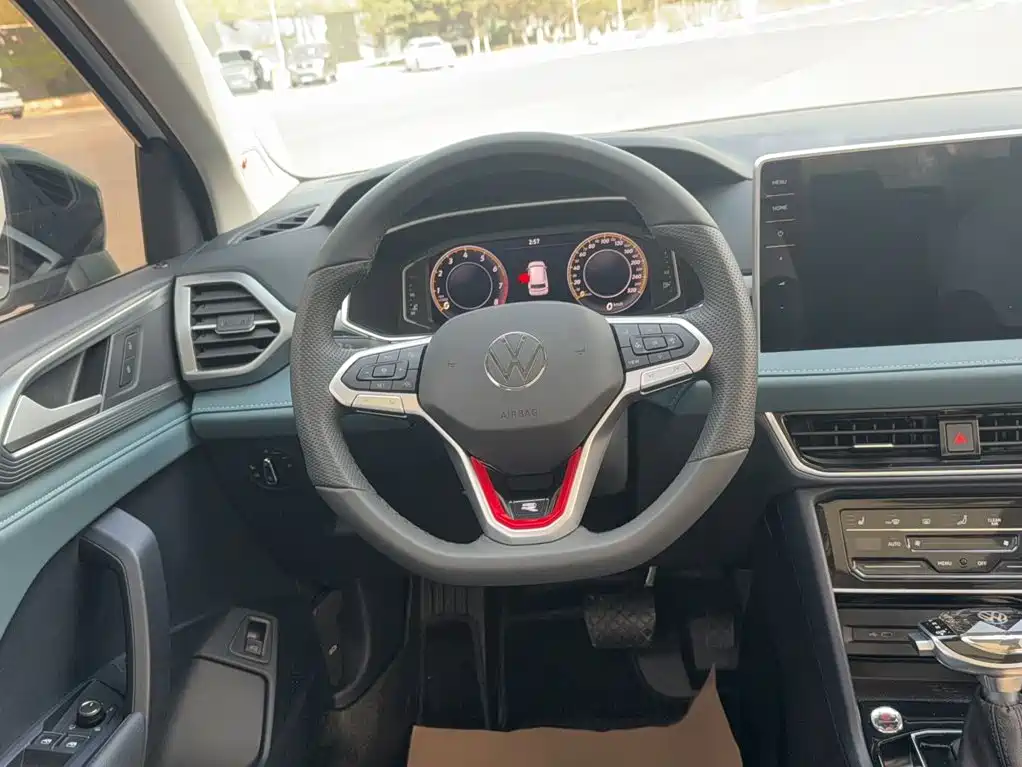 Tharu 300 TSI 2 WD Moon Supreme
