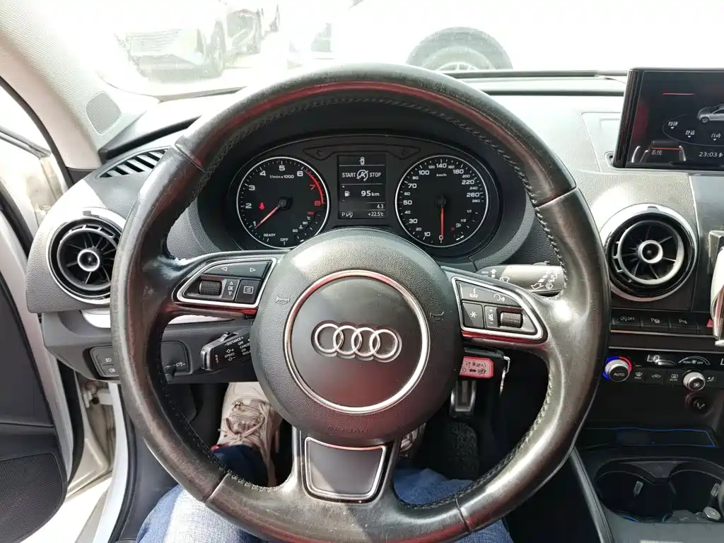 Audi A3 Limousine 35 TFSI Style
