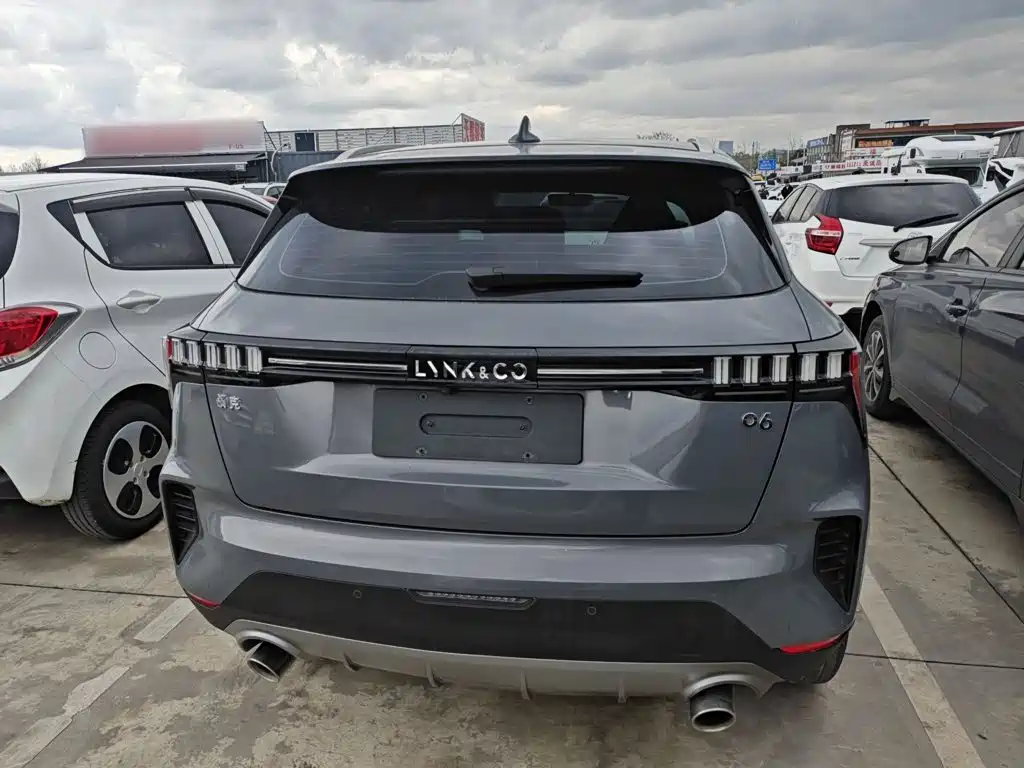 Lynk & Co 06 1.5 T Power Pro