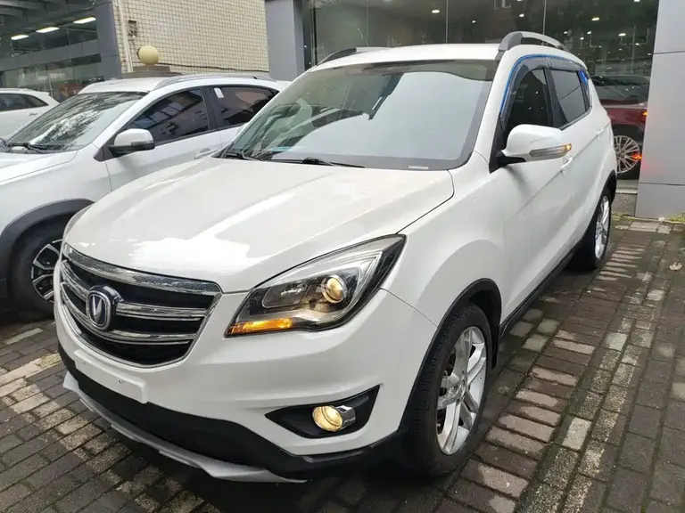 Changan CS35 1.6 L Auto Luxury
