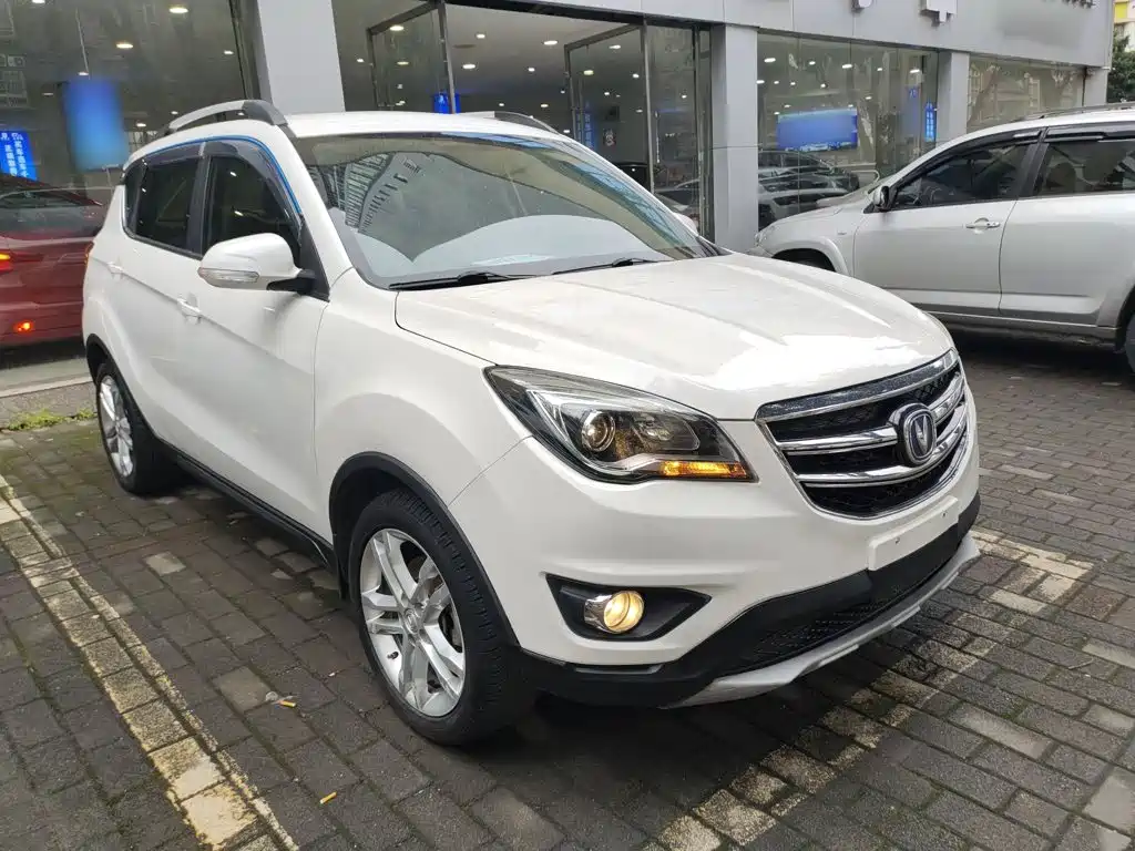 Changan CS35 1.6 L Auto Luxury