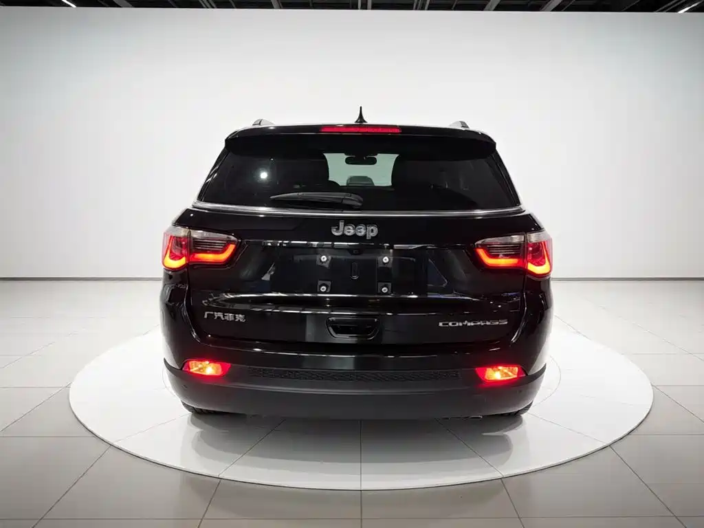 Compass 220 T Auto Elite