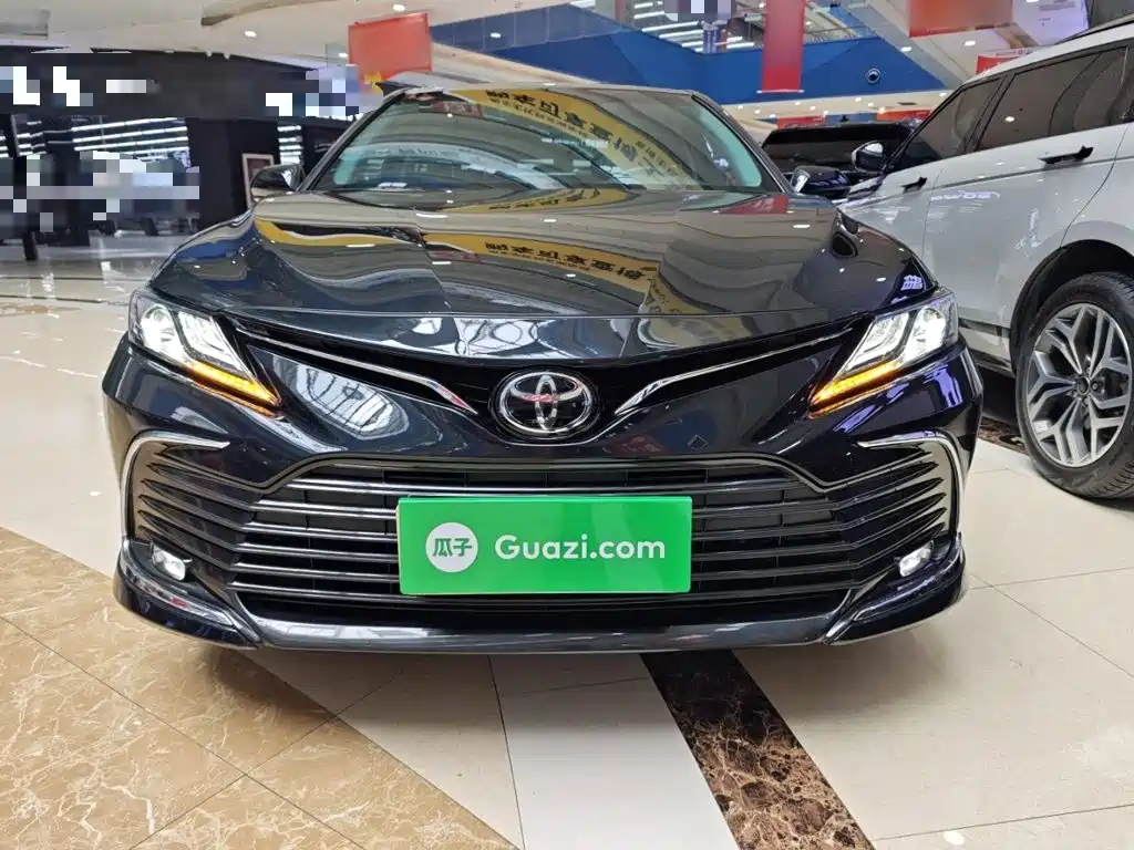 Camry 2.0 G Luxury