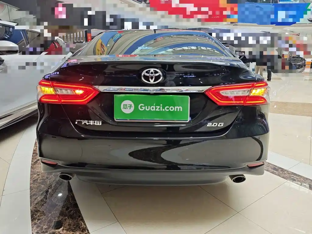 Camry 2.0 G Luxury