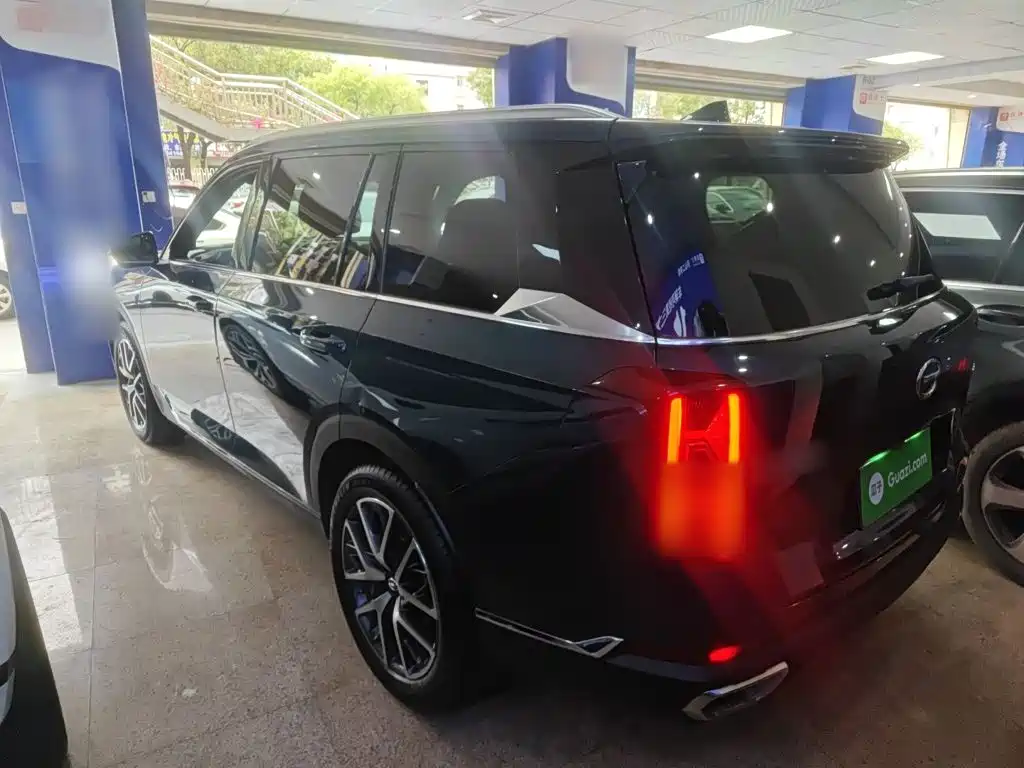 GAC Trumpchi GS8 Navigator Series 2.0 TGDI 2 WD Distinguished (6-seat)