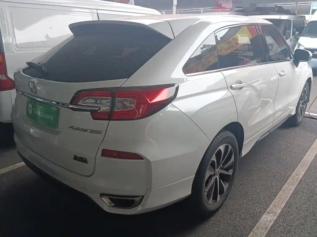 Avancier 240 TURBO 2 WD Elite