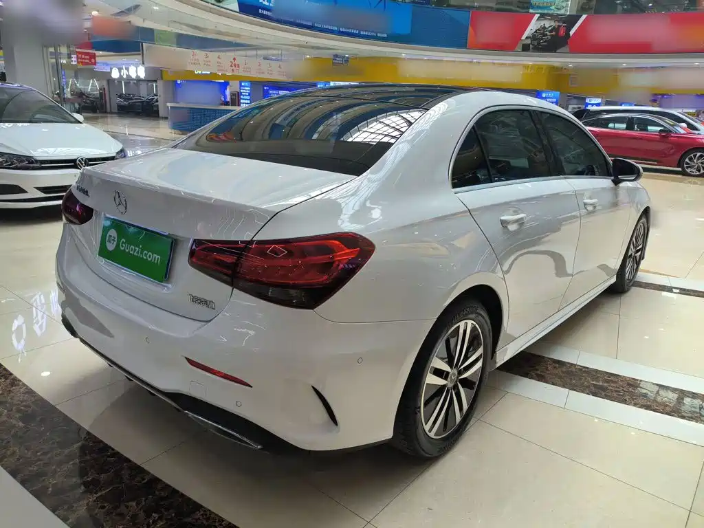 Mercedes-Benz A-Class A 180 L Sport Sedan