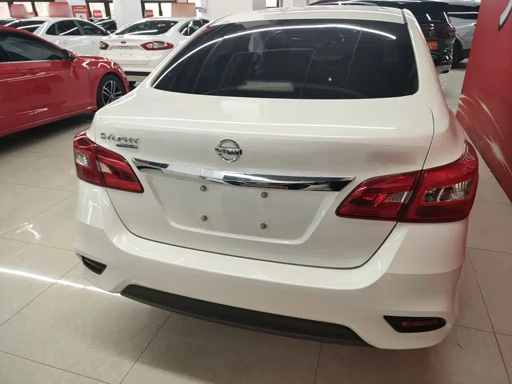 Sylphy Classic 1.6 XL CVT Luxury