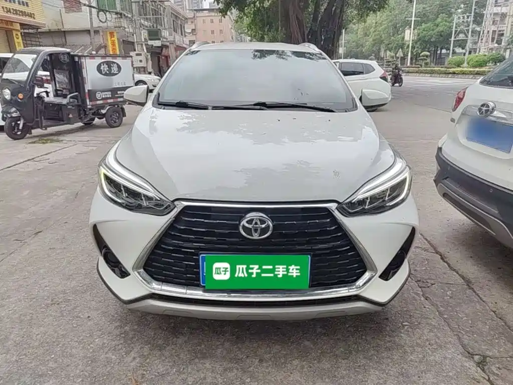 YARiS L Zhixuan Zhixuan X 1.5 L CVT Leading