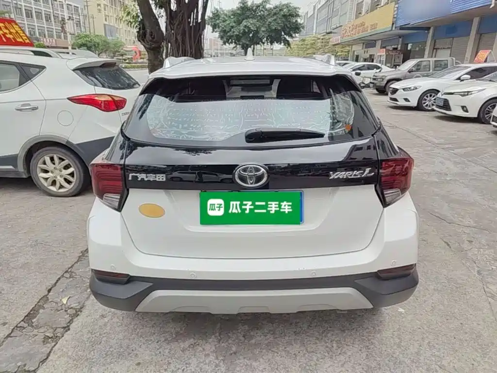 YARiS L Zhixuan Zhixuan X 1.5 L CVT Leading