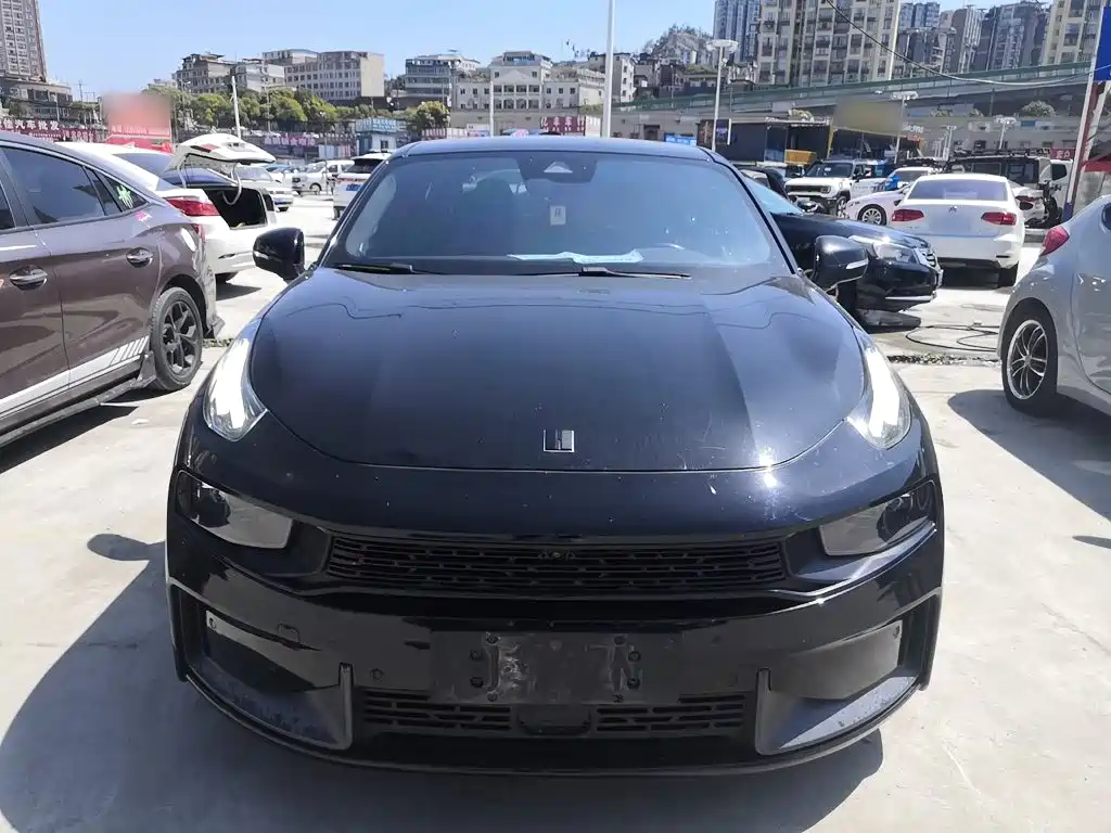 Lynk & Co 03 2.0 TD Auto Power Pro