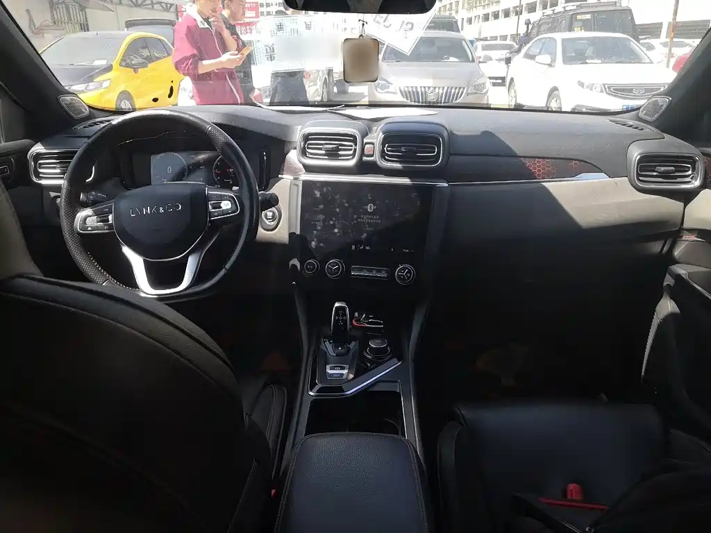 Lynk & Co 03 2.0 TD Auto Power Pro
