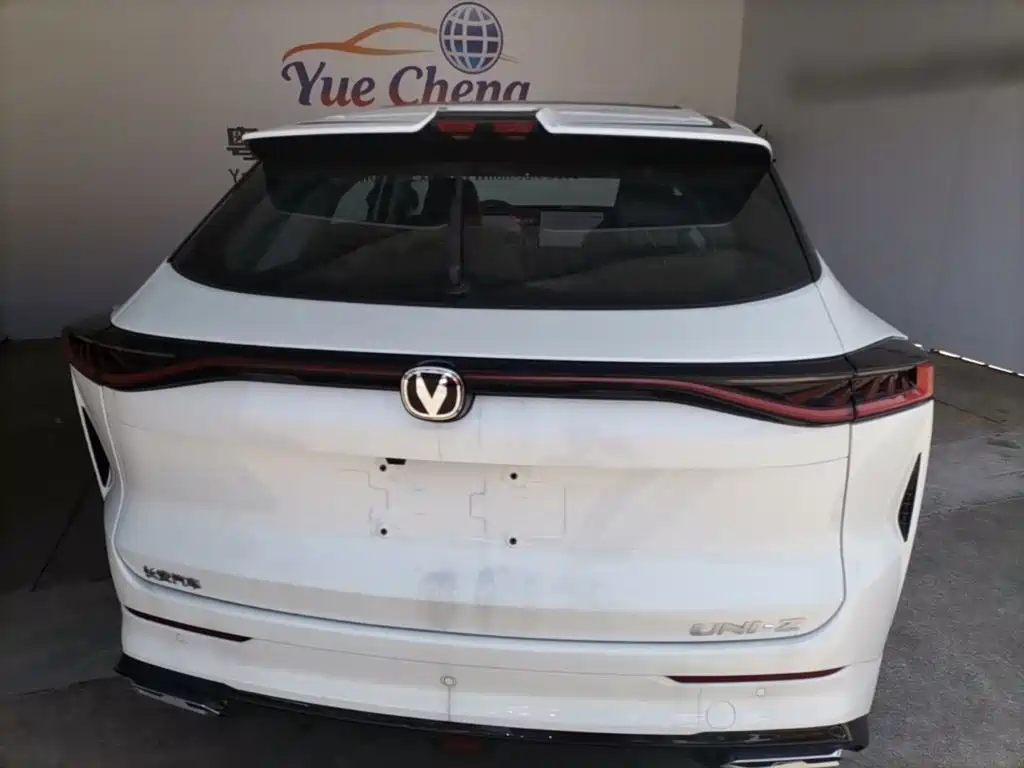 Changan UNI-Z NEV Smart New Blue Whale 125 km Warship