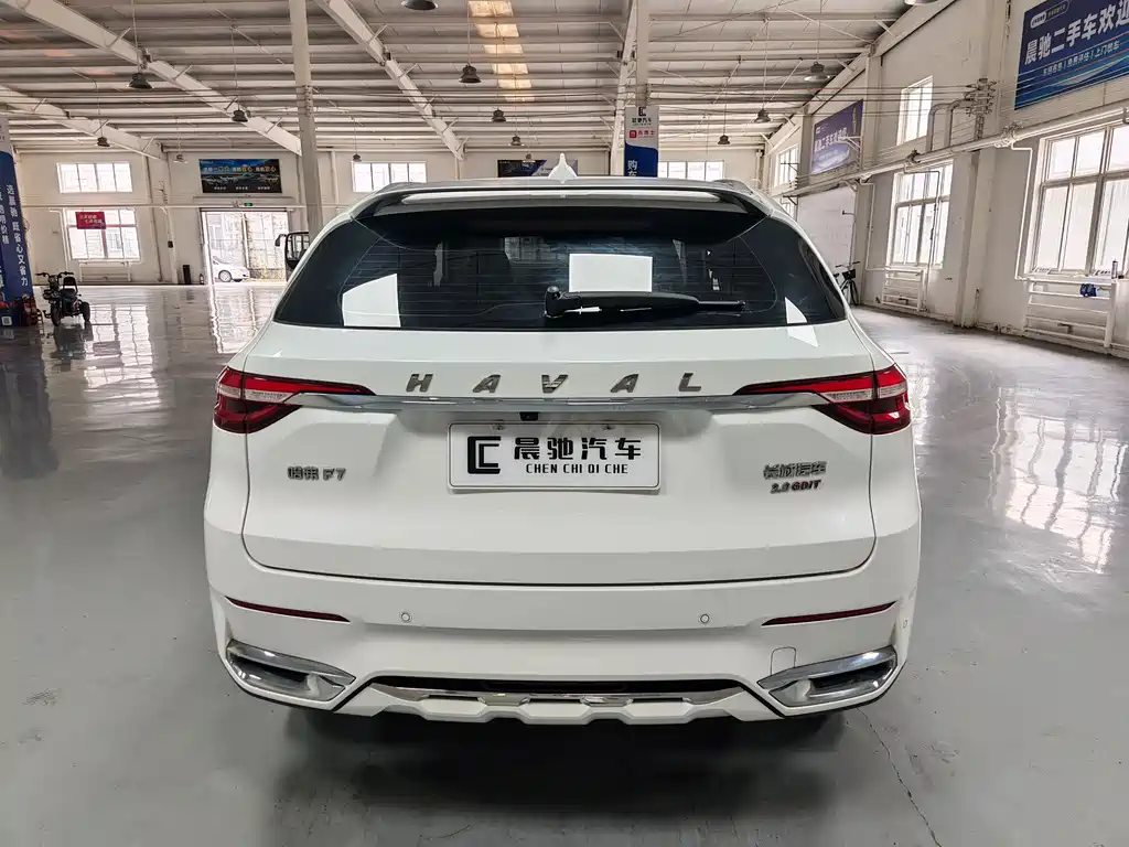 Haval F7 2.0 T 2 WD i
