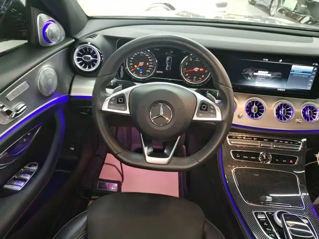 Mercedes-Benz E-Class E 300 Sport
