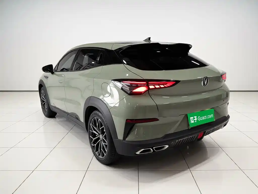 Changan UNI-T 1.5 T Distinguished