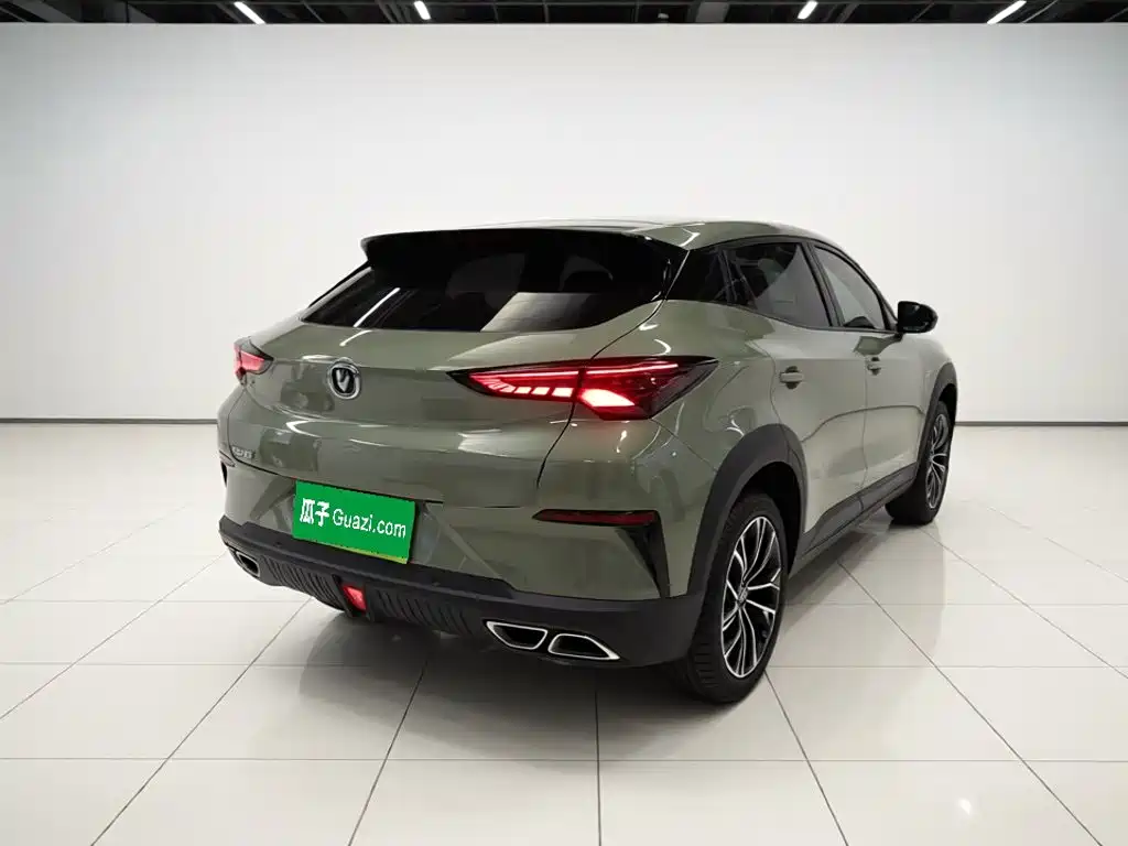 Changan UNI-T 1.5 T Distinguished