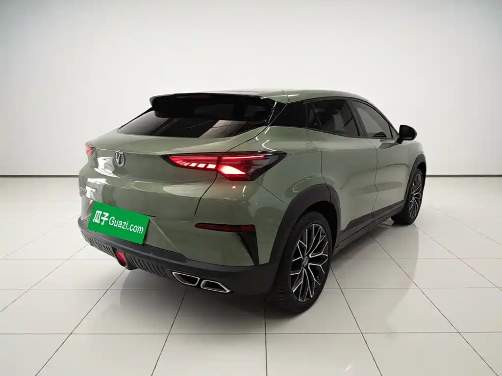 Changan UNI-T 1.5 T Distinguished