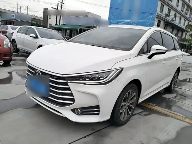 BYD Song MAX 1.5 T Auto Connected Wise Comfort Sunroof 7-seat CN-VI