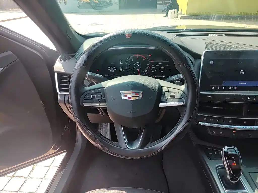 Cadillac CT5 28 T Style