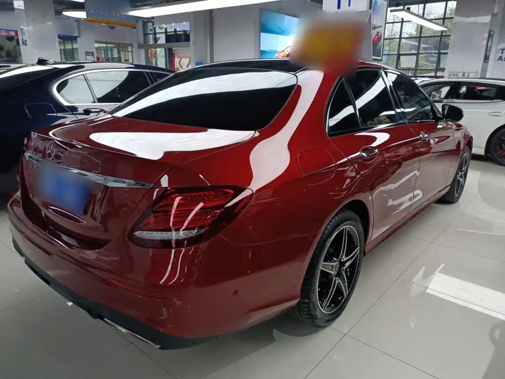 Mercedes-Benz E-Class (Import) E 260 Sport