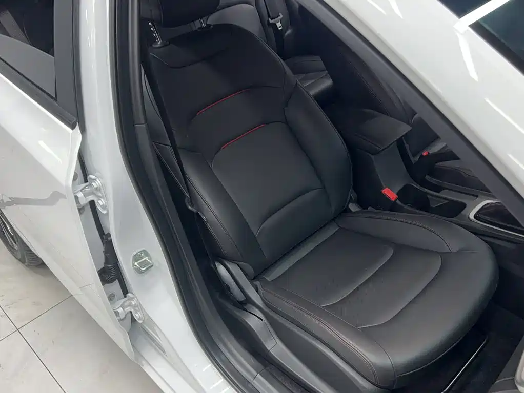 Monza Mild Hybrid RS 330 T Auto Smooth