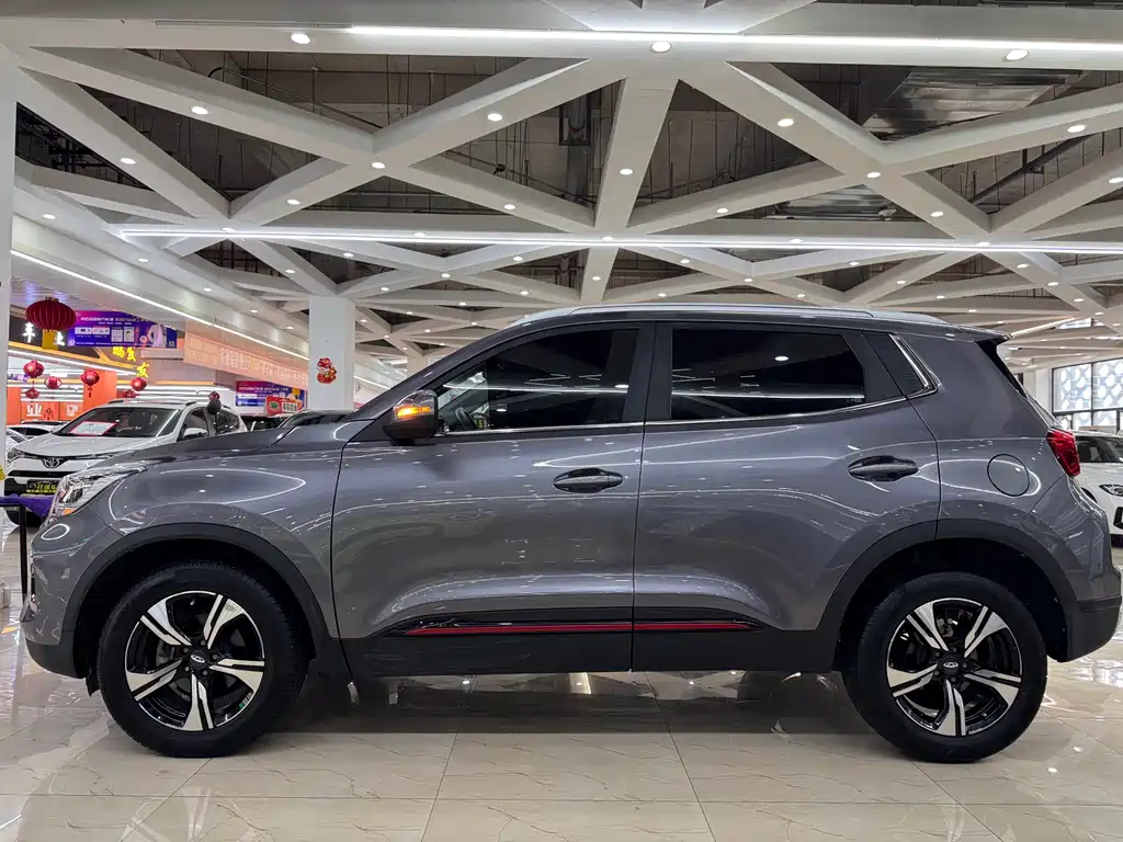 Tiggo 5 x Super Hero 1.5 L CVT Fashion