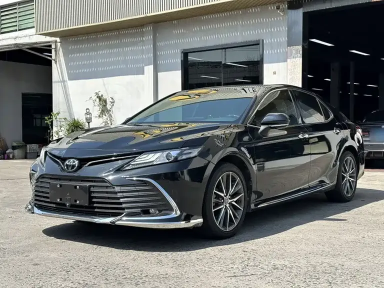 Toyota Camry 2.5 G Luxury