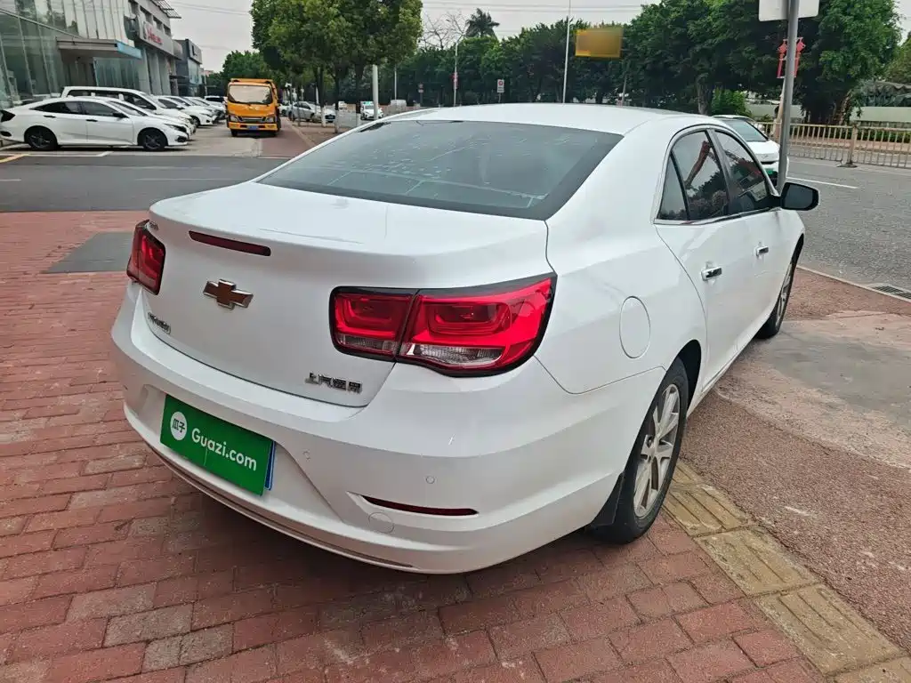 Malibu 1.5 T Auto Luxury
