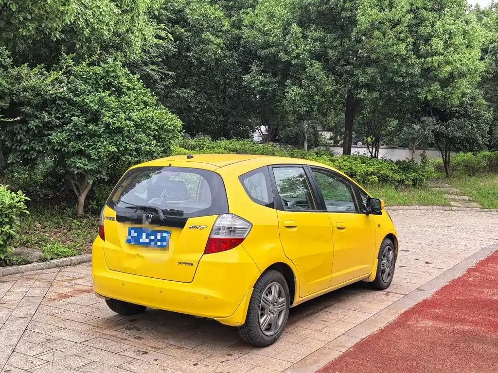 Fit 1.3 L Auto Comfort