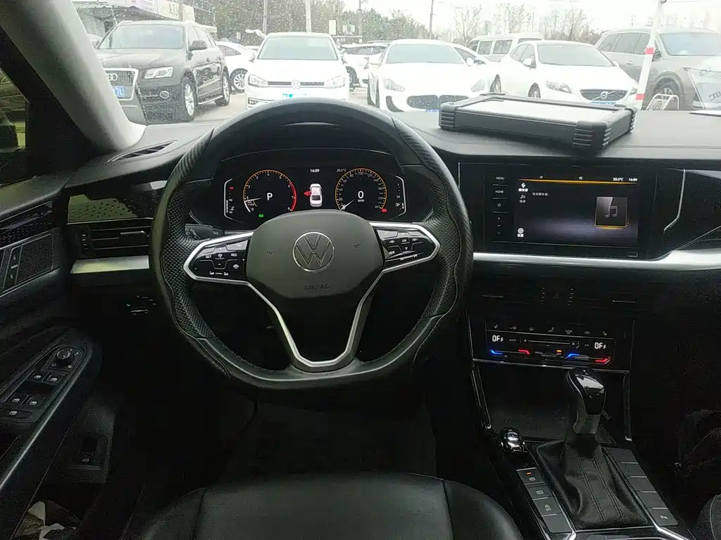 Passat Facelift 330 TSI Starry Sky Elite