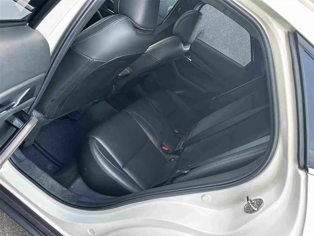 Mazda CX-30 2.0 L Auto Jiayue