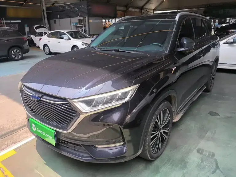 Changan Oshan X7 1.5 T Auto Luxury