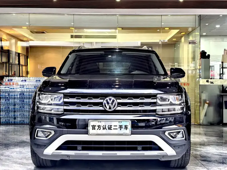 Volkswagen Teramont 330 TSI 2 WD Luxury CN-VI