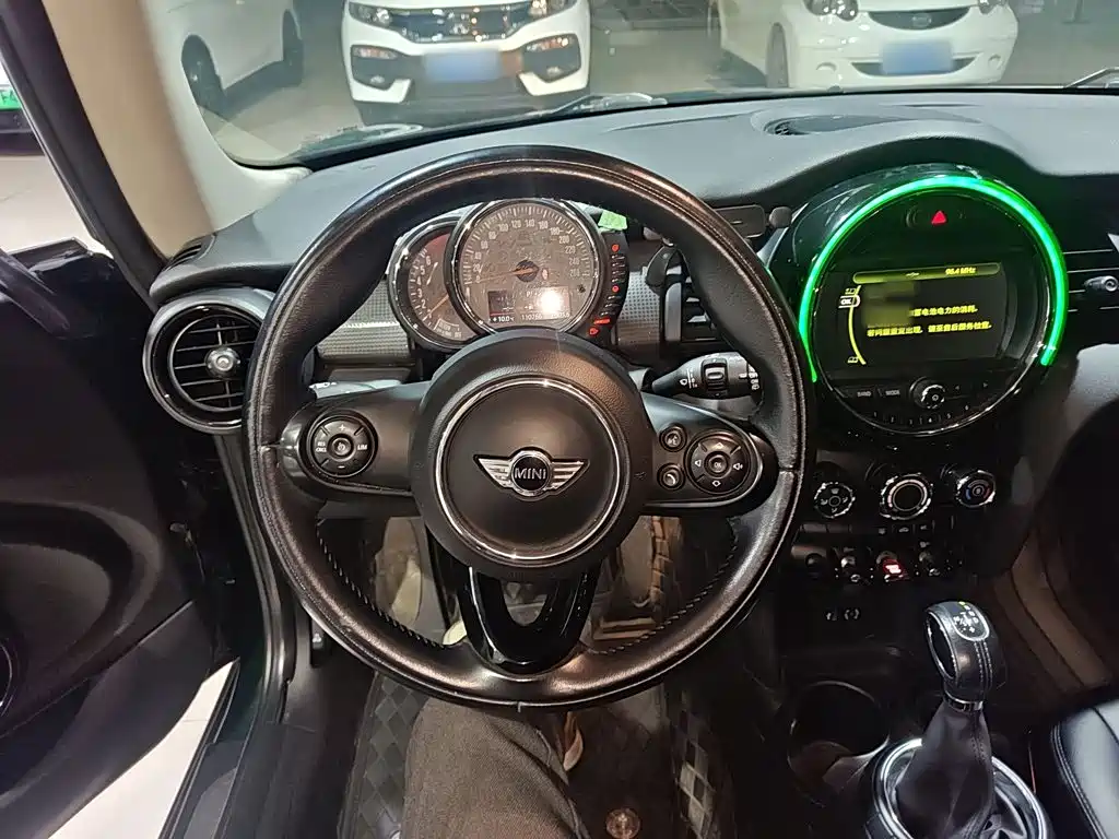 MINI 1.5 T COOPER Fun