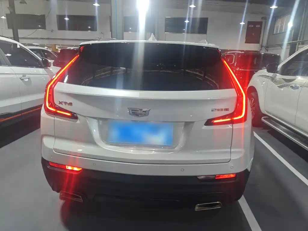 Cadillac XT4 28 T 2 WD Style