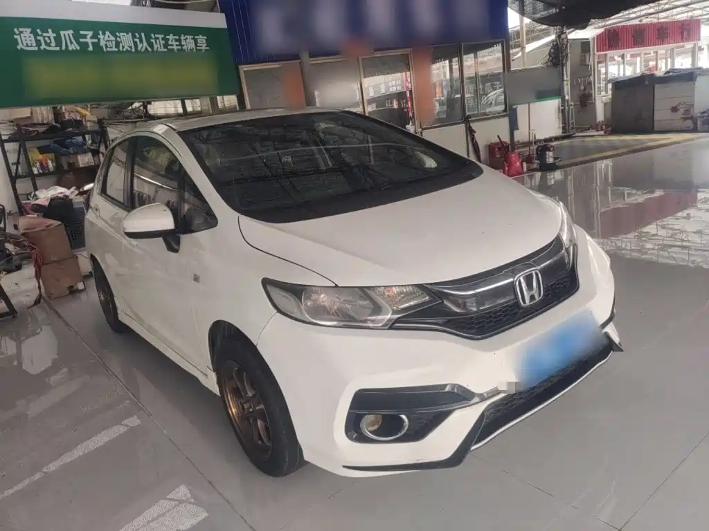 Fit 1.5 L CVT Comfort Sunroof