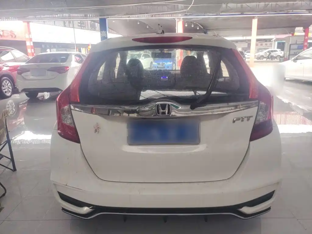 Fit 1.5 L CVT Comfort Sunroof