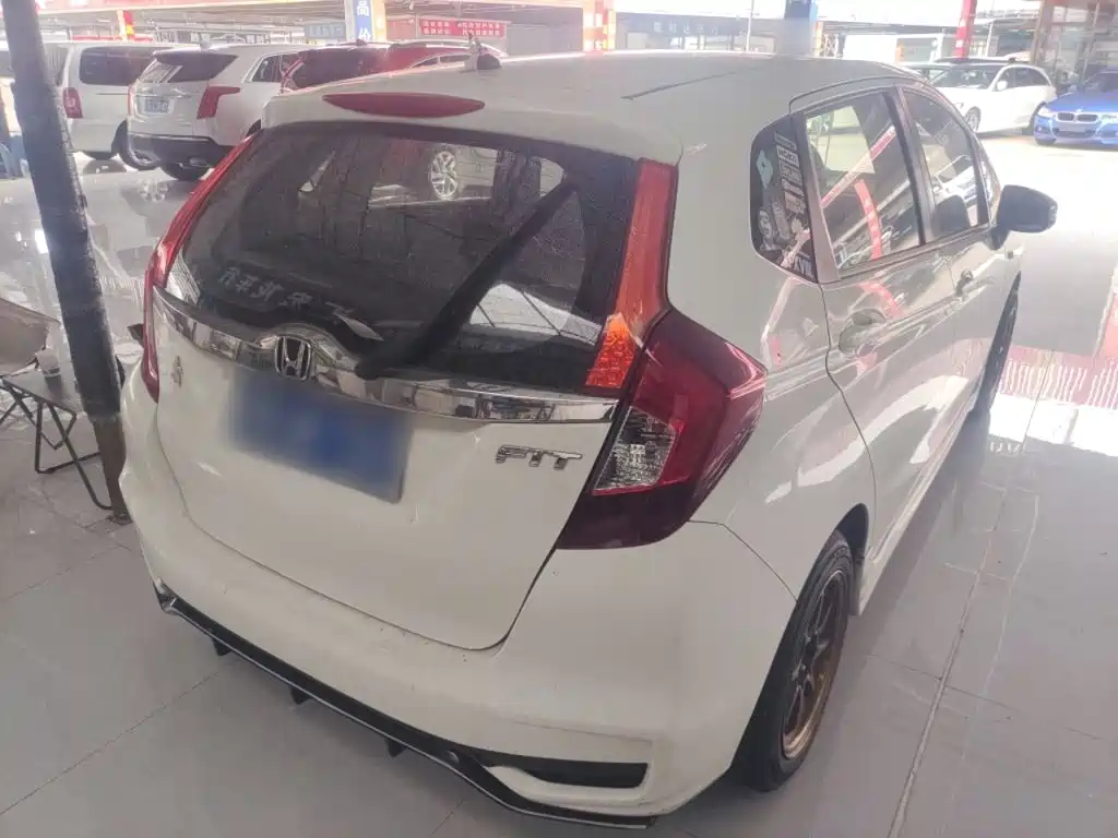 Fit 1.5 L CVT Comfort Sunroof