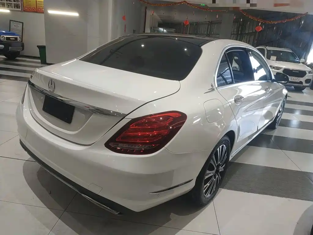 Mercedes-Benz C-Class C 200 L