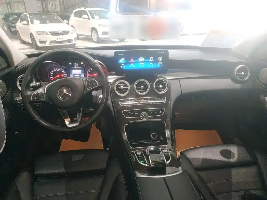 Mercedes-Benz C-Class C 200 L