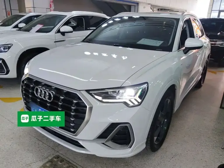 Audi Q3 35 TFSI Fashion Dynamic