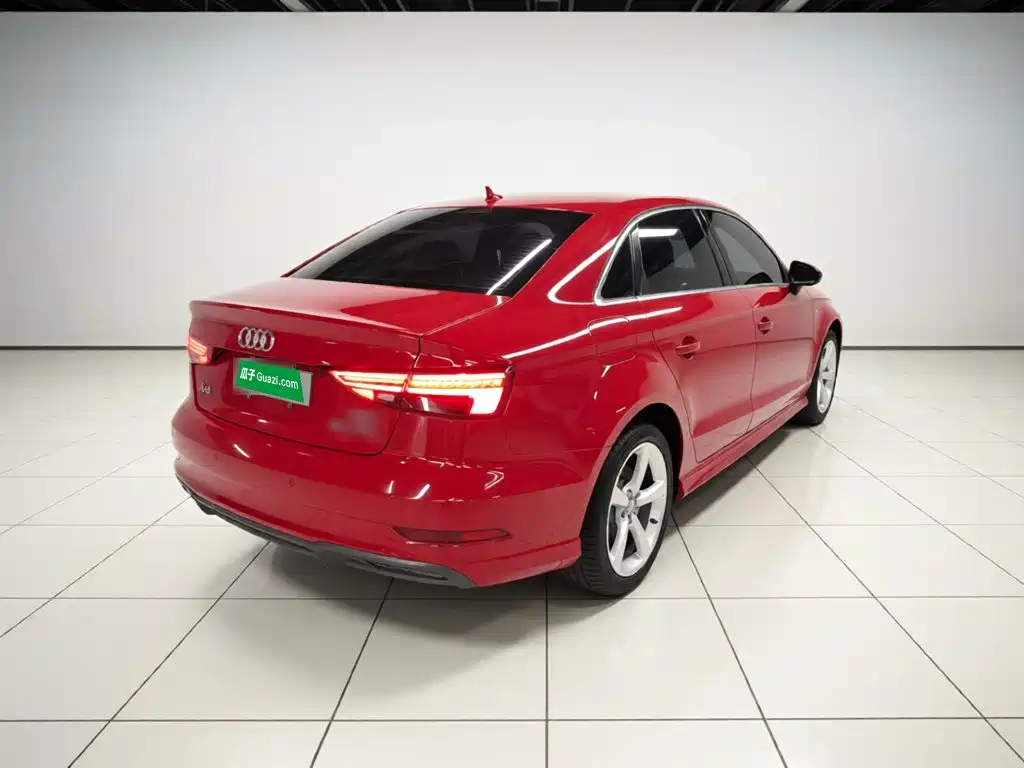 Audi A3 30 Anniversary Limousine 35 TFSI Fashion