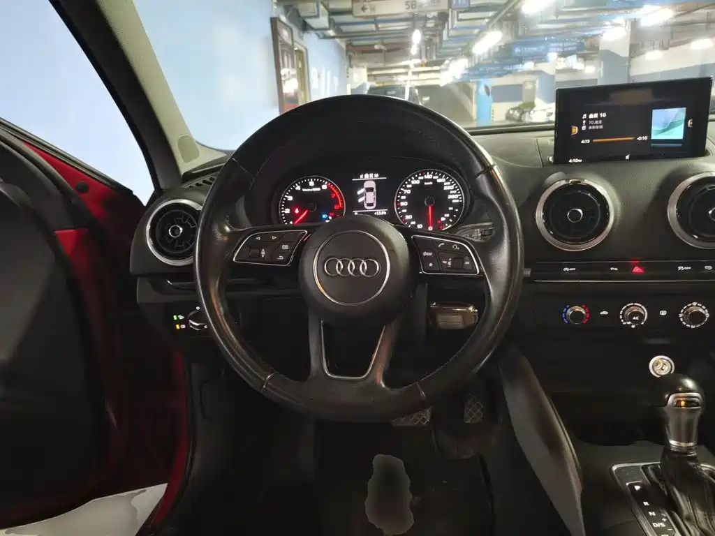 Audi A3 30 Anniversary Limousine 35 TFSI Fashion