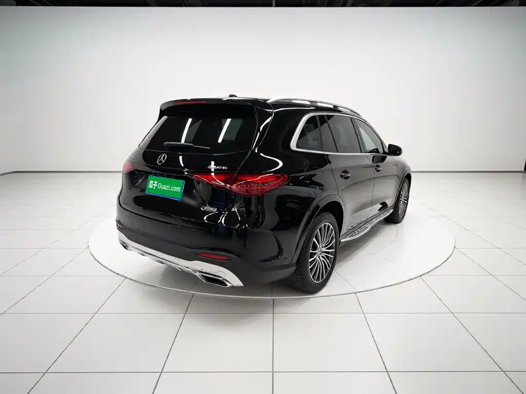 Mercedes-Benz GLC Facelift GLC 300 L 4 MATIC Dynamic 5-seat